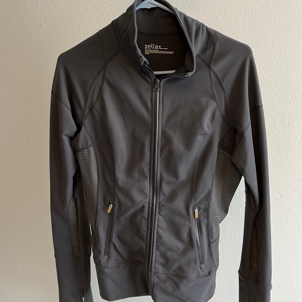 Zella gray zip up